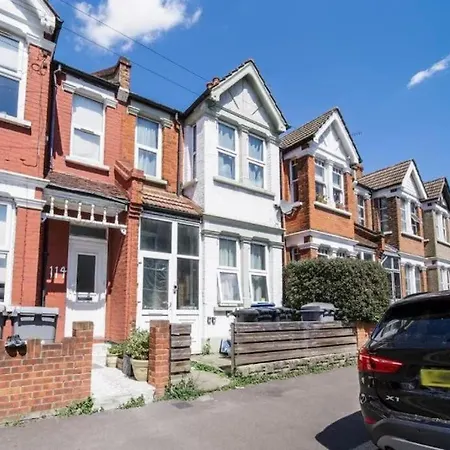 Tranquil 2Br In London Harlesden Apartment Exterior photo