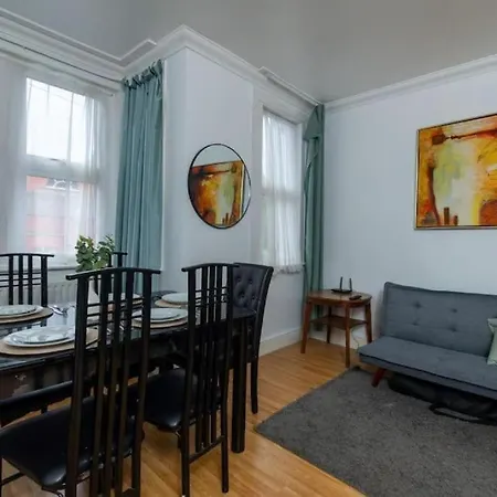 Tranquil 2Br In London Harlesden Apartment Exterior photo