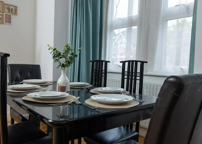 Tranquil 2Br In London Harlesden